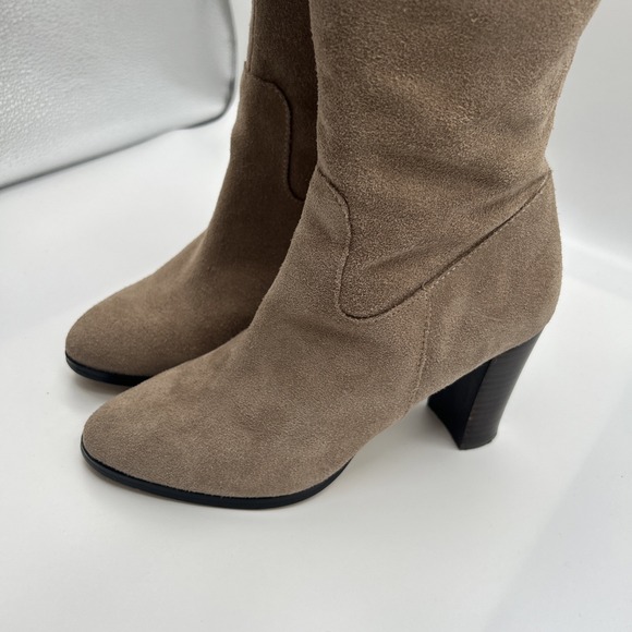 Lord & Taylor 424 Fifth Tall Suede Knee Boots,Women's SZ: 6 M,Beige,Cuff/Uncuff - Picture 11 of 16